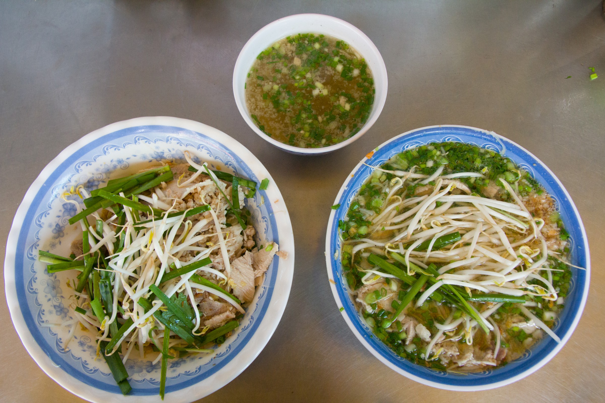dry hu tieu sa dec